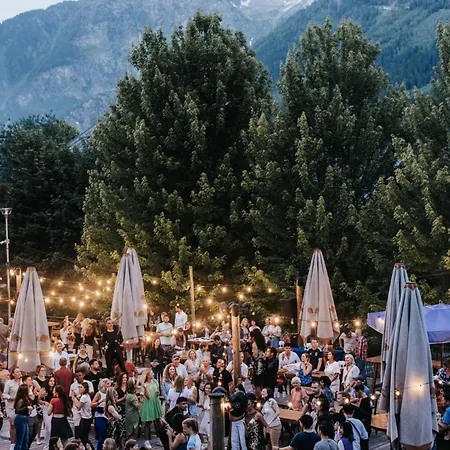Hotel La Folie Douce 4*